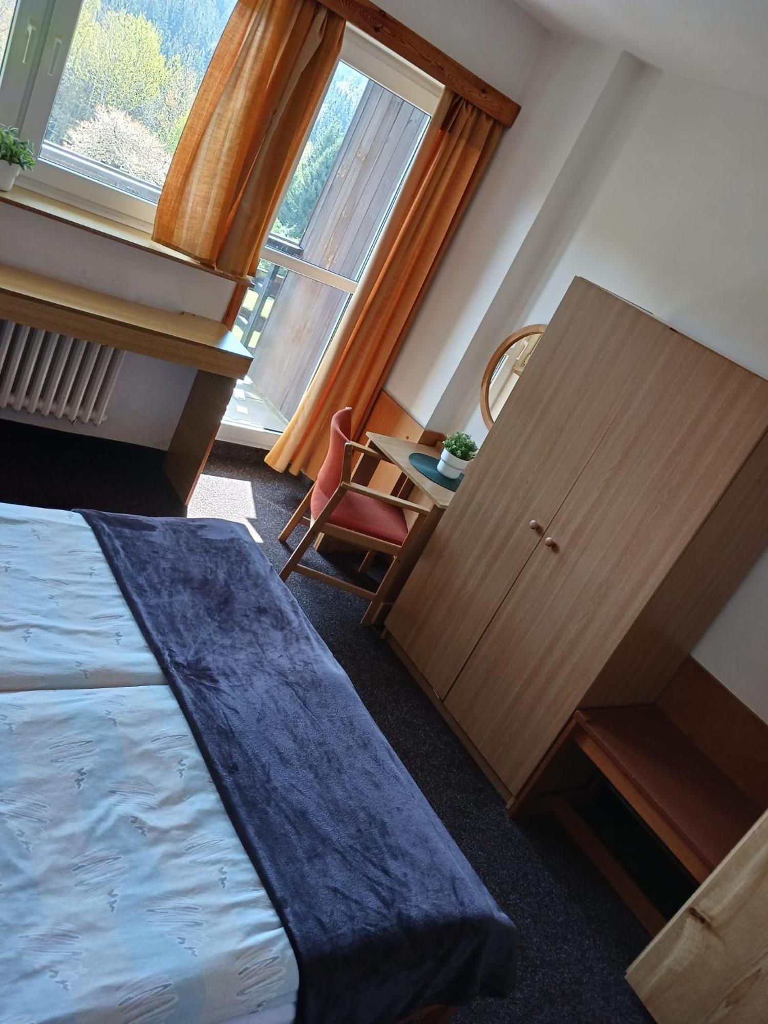 Hotel Albert - Retro Paseky nad Jizerou Bagian luar foto