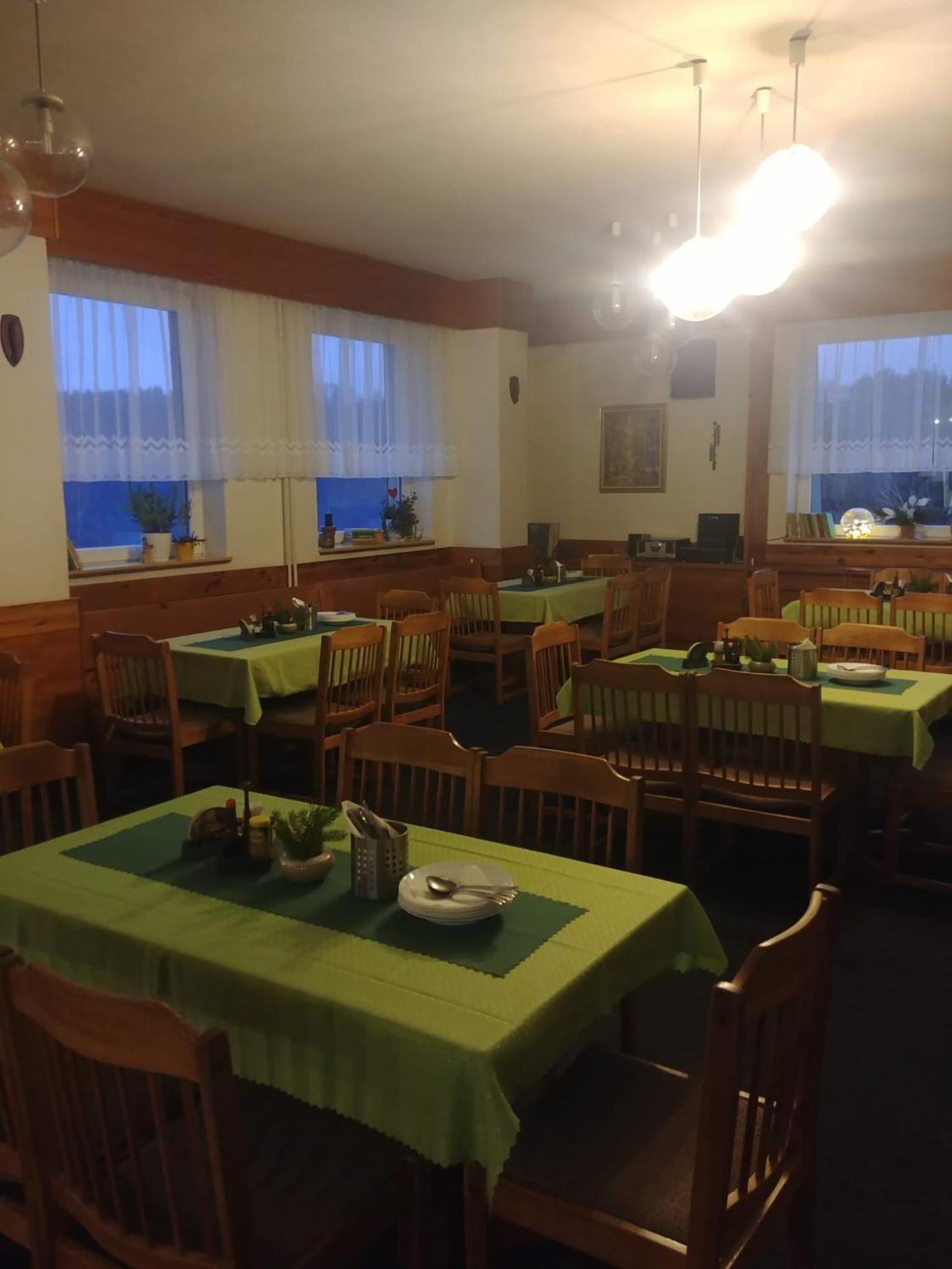 Hotel Albert - Retro Paseky nad Jizerou Bagian luar foto