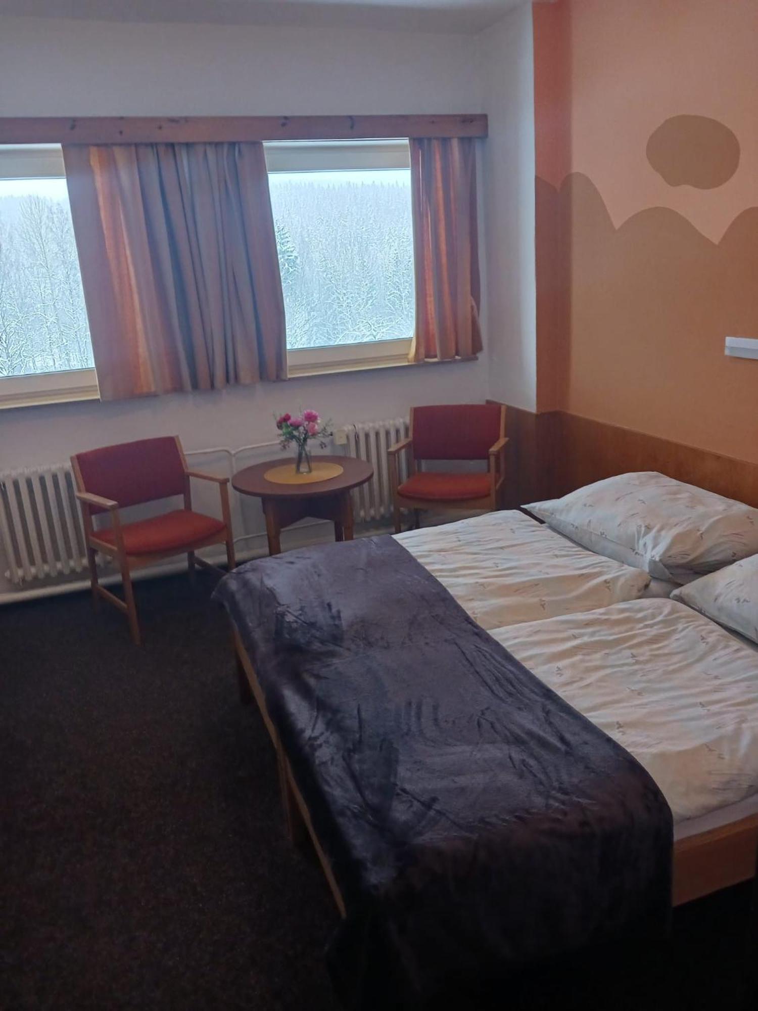 Hotel Albert - Retro Paseky nad Jizerou Bagian luar foto